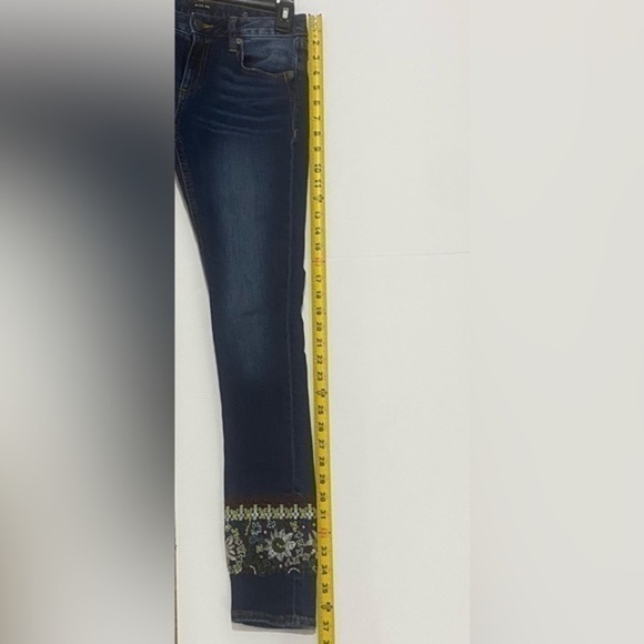Miss Me Wander Lust Ankle Skinny Jeans Women’s‎ Size 25 - Picture 8 of 9